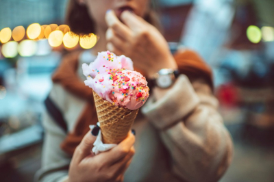 Что произойдёт с организмом, если есть мороженое каждый день? Мнение диетолога