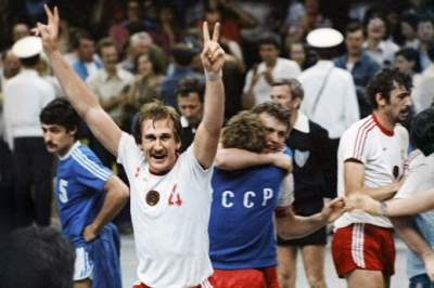 Ритмическая гимнастика 1980-х. Легендарные телетренировки с советскими спортсменками