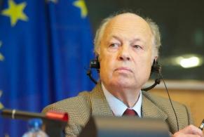 Альфред Рубикс: «От политзаключенного до депутата Европарламента»