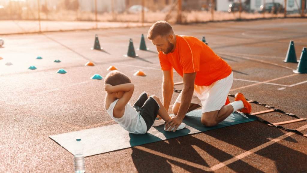 Как приобщить ребёнка к спорту? Как заинтересовать ребёнка здоровым образом жизни? Советы психолога