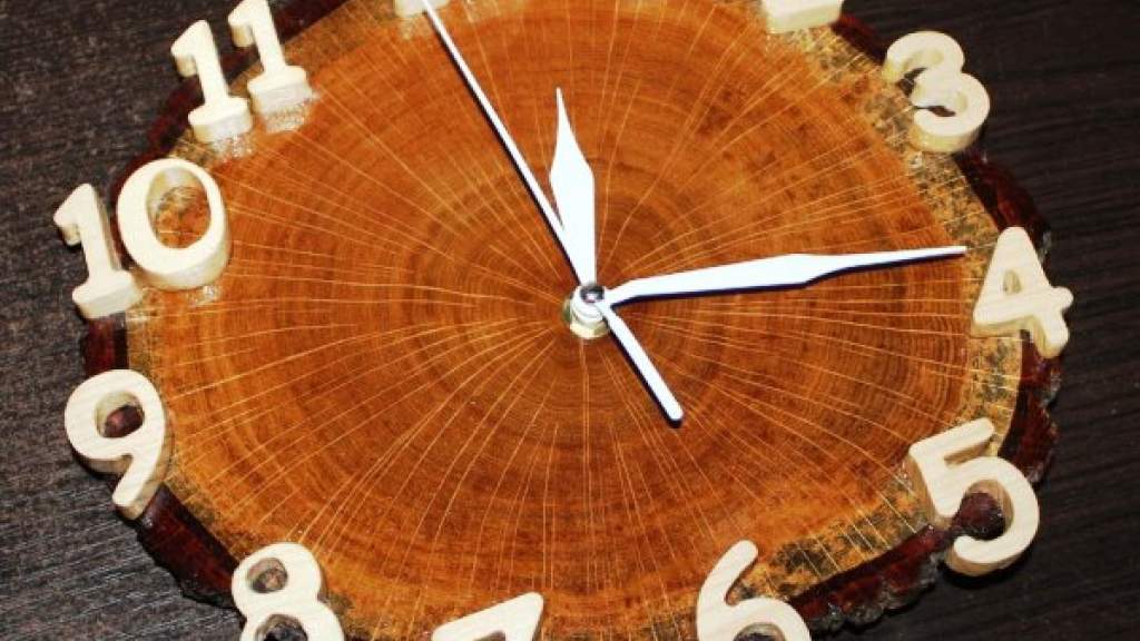 Часы из дерева можно сделать своими руками и преобразить с… | Flickr