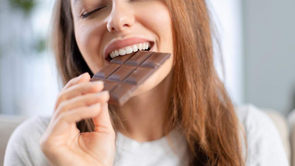 Как и в каком количестве можно есть шоколад без вреда для фигуры?