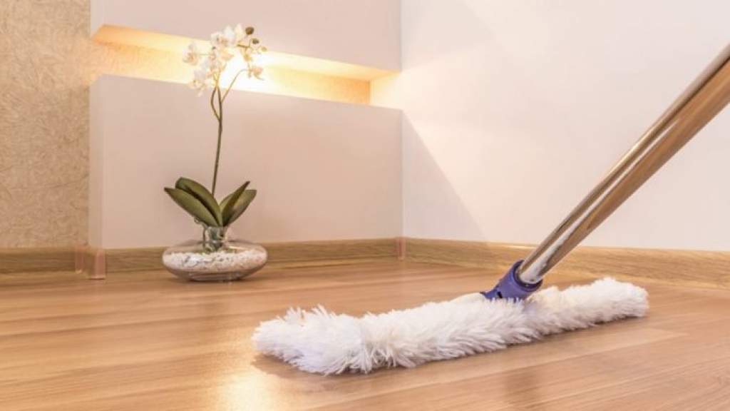 Как избавиться от пыли в квартире: способы расправы с видимо-невидимым врагом