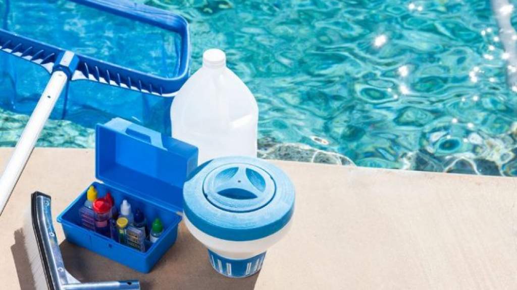 Как очистить бассейн: методы, фильтры, устройства и безопасные препараты