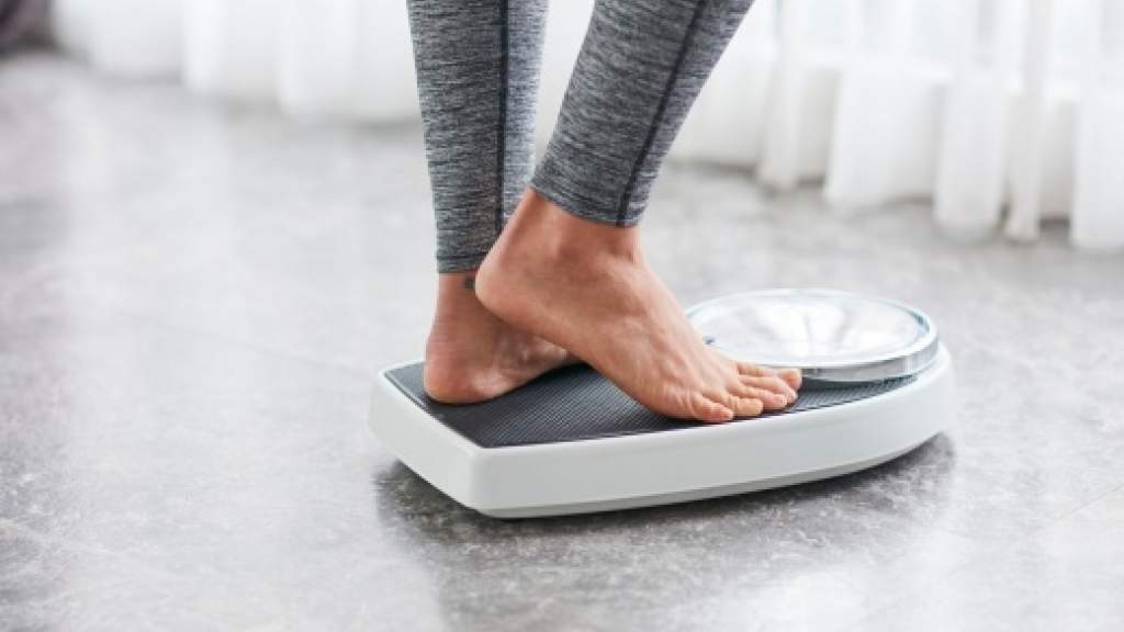 Почему вес не уходит, даже если тренироваться и правильно питаться, почему не получается похудеть