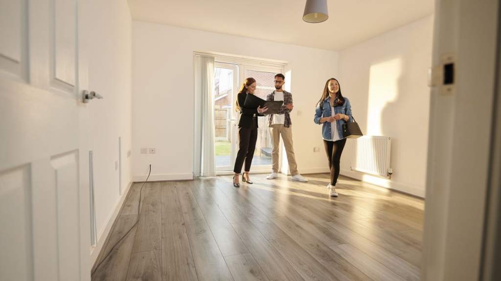 Как купить квартиру в 2024 году выгодно и безопасно — пошаговая инструкция